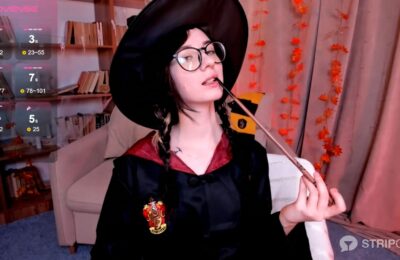 Dark_Lola_ Joins Hogwarts School Of Witchcraft And Wizardry