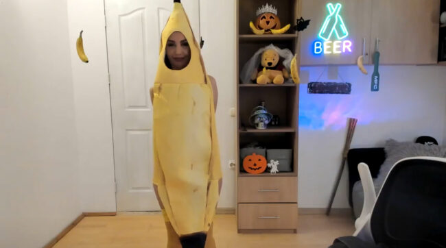 Pr1nc3ss_ Is Looking Bananarific