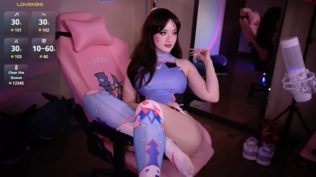 Annie_may_ Is D.Va Ready