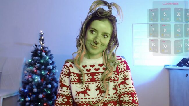 Grinchmas Has Arrived And So Has Evahailey_