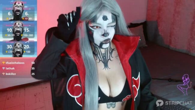 LilithMadness Shows Off Her Skeletal Hidan Look