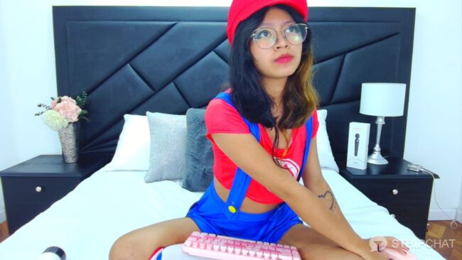 Down The Green Pipe With Yommi_Winx