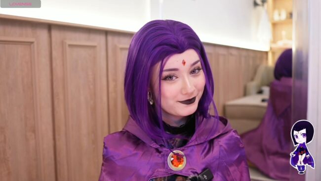 Sunny_Sonnie Brings Raven Out Of The Shadows