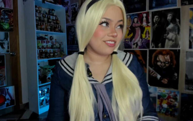 Naracosplay_ Looks Kick-Ass As Babydoll