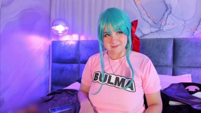 Harimoon's Cute And Colorful Bulma Cosplay