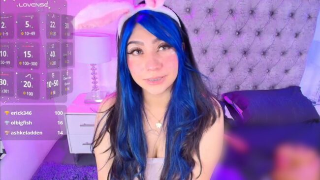 Salem_skyler_'s Hoppin' Bunny Cosplay Show