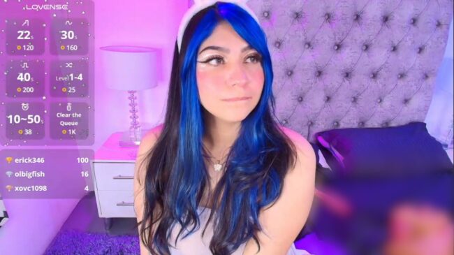 Salem_skyler_'s Hoppin' Bunny Cosplay Show