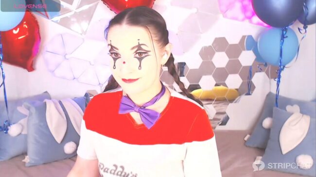 LexiKiss Is A Fantabulous Harley Quinn