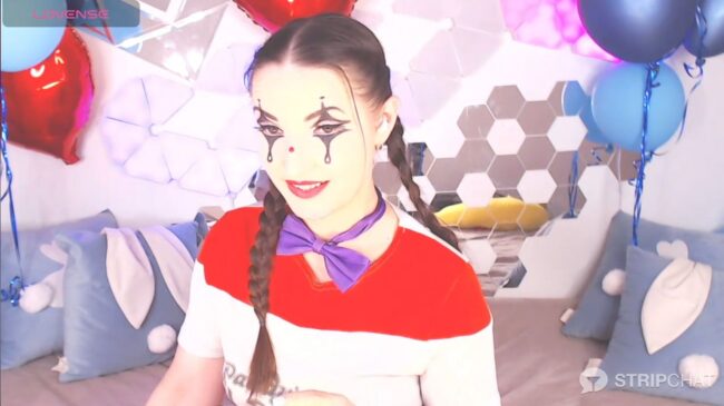 LexiKiss Is A Fantabulous Harley Quinn