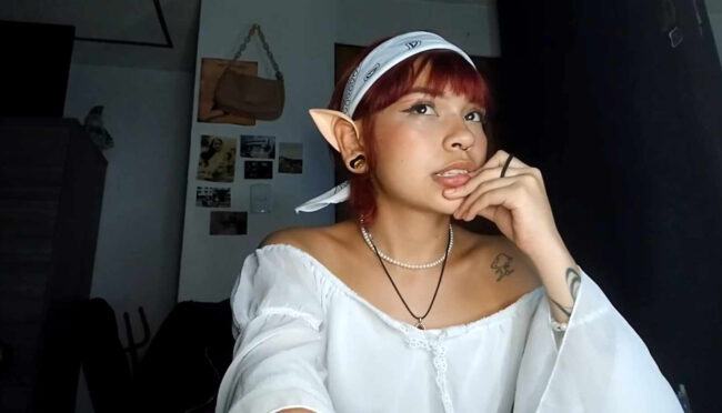 Lovee_star Radiates Elven Elegance