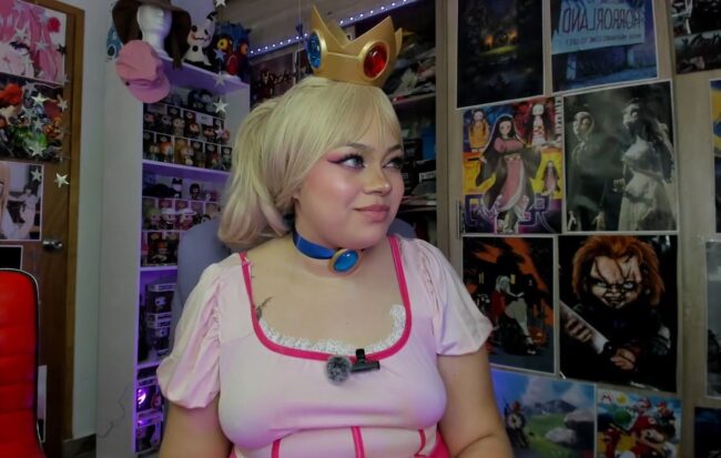 Naracosplay_ Rules Over The Mushroom Kingdom As Princess Peach
