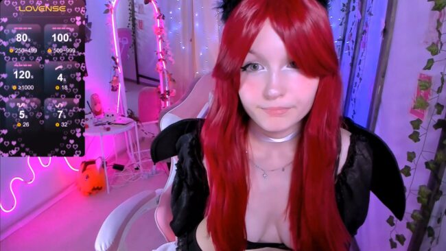 Alasssska's Stunning Risu-Kyun Cosplay Show