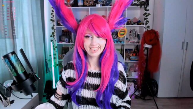 Ohclementinee's Cute Star Guardian Xayah Cosplay