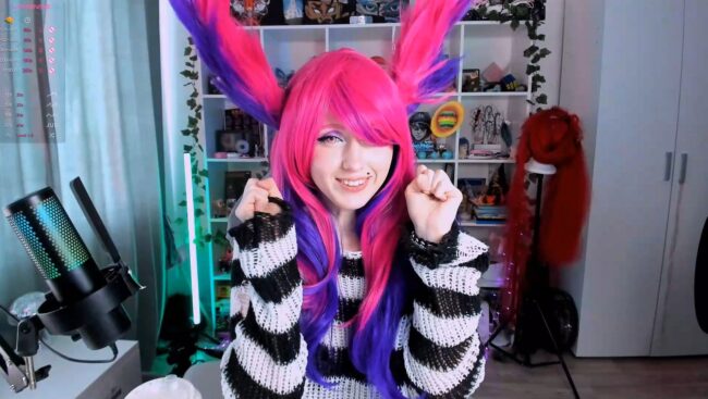Ohclementinee's Cute Star Guardian Xayah Cosplay