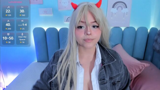 Curvy_rousi Unleashes Her Cosplay Power