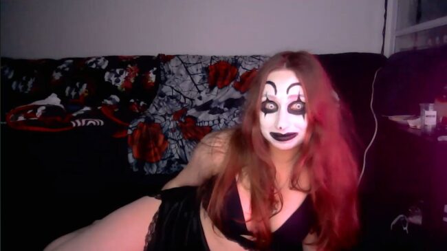 A Spooky Clown Show Starring Wutzurfavscrymovie