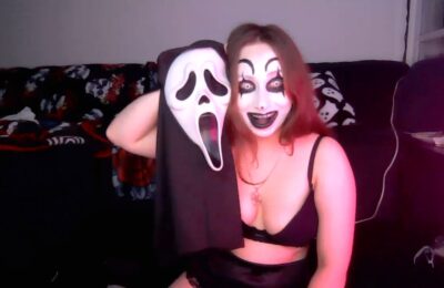 A Spooky Clown Show Starring Wutzurfavscrymovie