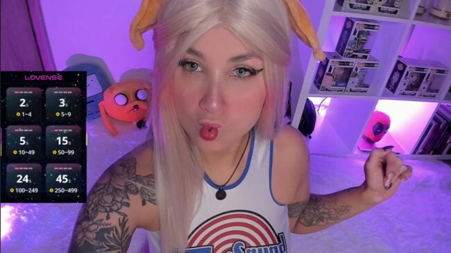 Eternalmuse Hops In Front Of The Camera As Lola Bunny