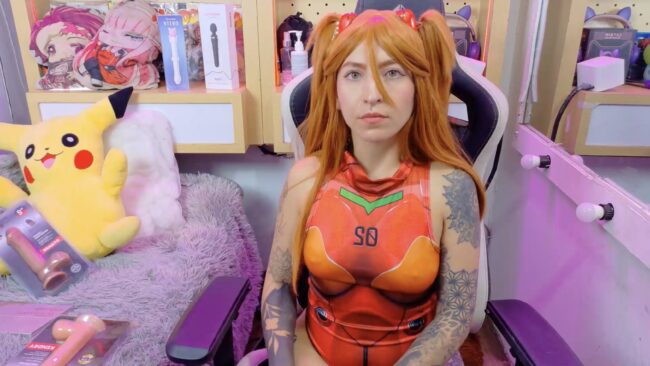 Anny_stan Readies To Pilot As Asuka Langley
