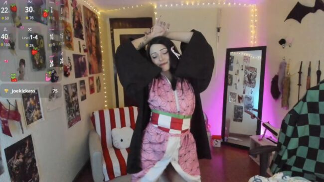 Anette_sf Teeths In As Nezuko