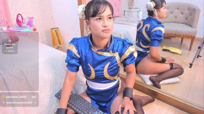 Nanami_king's Cute And Kick-Ass Chun-Li Cosplay