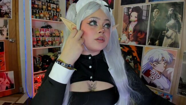 Naracosplay_'s Cute Frieren Maid Cosplay Show