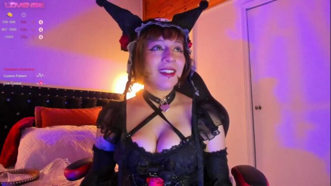 Hey_noraly Unites Shizuku Kuroe With Kuromi For A Fun Cosplay Show