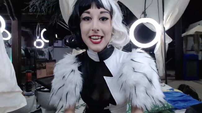 Look Out For LexaLuv De Vil At MFC Social