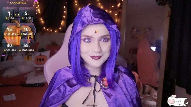 Angelytaxx Beckons The Night As Raven