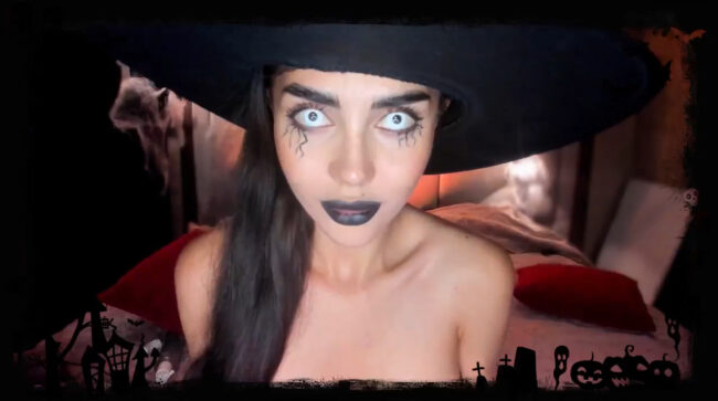 Stunning Witch Lil_PrincessG Is Here To Put A Spell On You