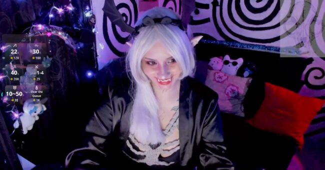 Hachi_0880 Brings The Spooks With Her Cosplay Show