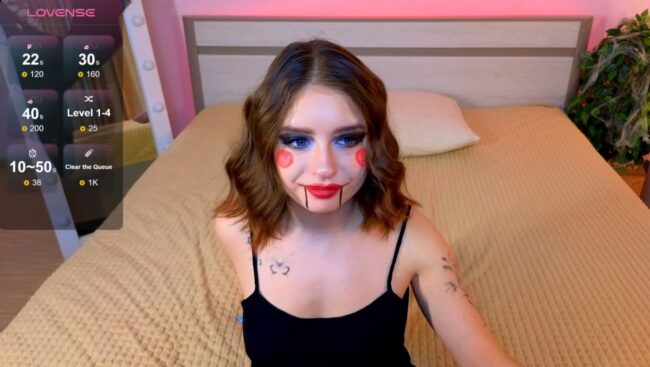 _Amelia_shine_ Is Here To Play A Game As Billy The Puppet
