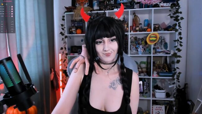 Ohclementinee's Devilish Wednesday Addams Cosplay