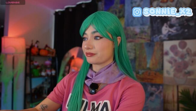 Sonnie_mami's Cute And Colorful Bulma Cosplay