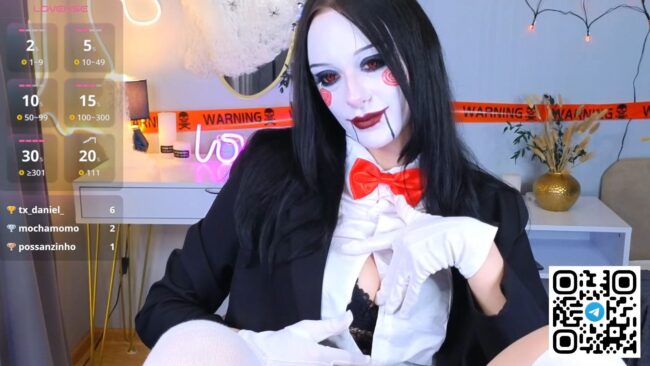 _Amy_luna_'s Billy The Puppet Arrives To Play A Game