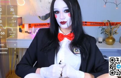 _Amy_luna_'s Billy The Puppet Arrives To Play A Game