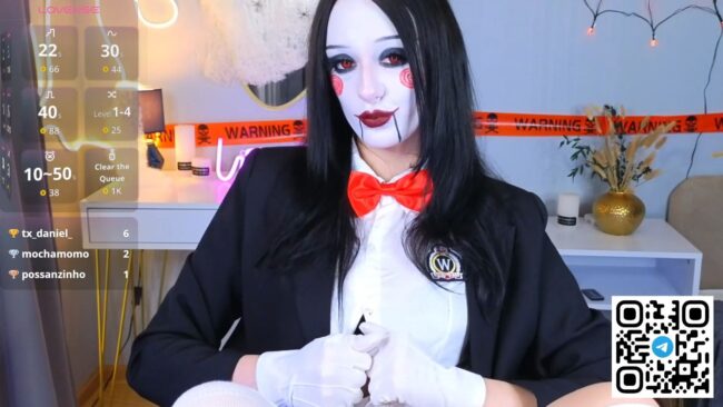 _Amy_luna_'s Billy The Puppet Arrives To Play A Game