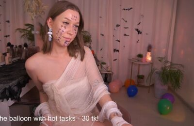 Annettelane Is All Wrapped Up As A Mummy