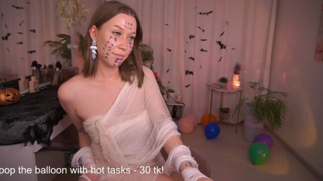 Annettelane Is All Wrapped Up As A Mummy