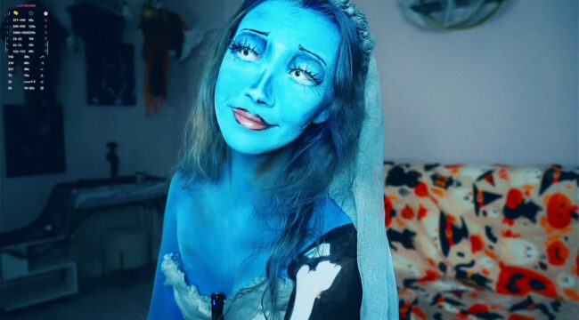 Sunnmoonn Rises From The Grave To Be The Corpse Bride For Halloween