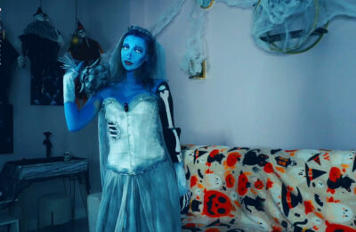 Sunnmoonn Rises From The Grave To Be The Corpse Bride For Halloween