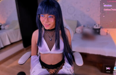 Emma_nakamura Channels Her Inner Hinata