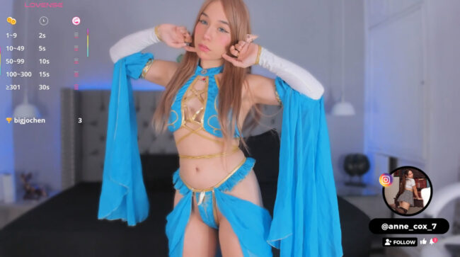 Anne_cox_ Rules Over Her Cam Kingdom As Princess Zelda