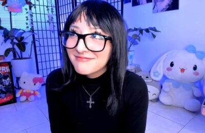 _Julyana_'s Cute Shizuku Murasaki Cosplay