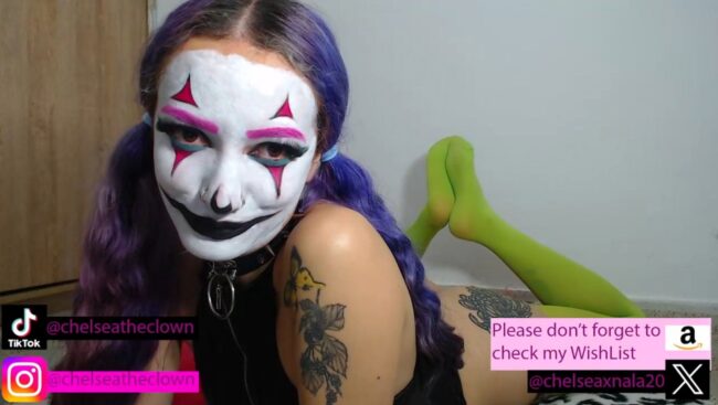 Clowning Around With Eloise_brown_