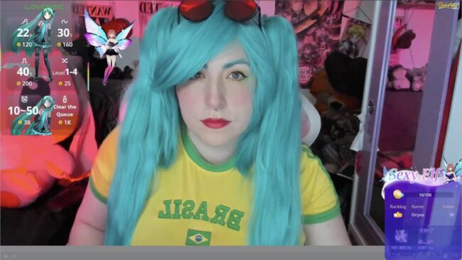 Canndy_new Brings Hatsune Miku To The Beach