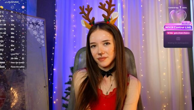 Tinyanie The Pierced Nose Reindeer