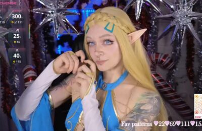 Mao_me_meow Rules Over Her Cam Kingdom As Princess Zelda