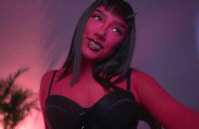 Ne_Fertari Is A Stunning Valentine's Day Devil