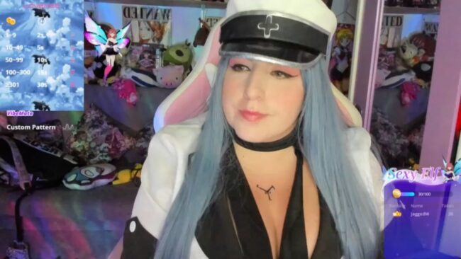 Cannddyy_new Takes Command Of Her Cosplay Show As Esdeath